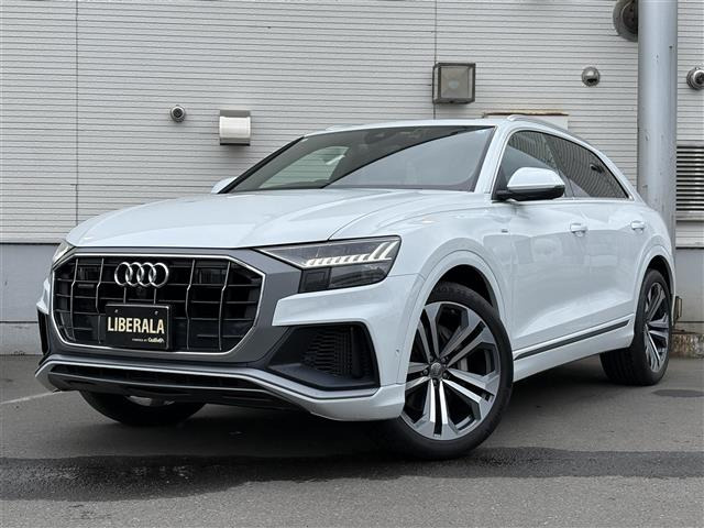 Q855 TFSI クワトロ デビューパッケージ Sライン 4WD