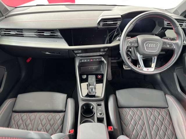 S3スポーツバック2.0 4WD