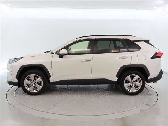 RAV42.5 ハイブリッド G E-Four 4WD