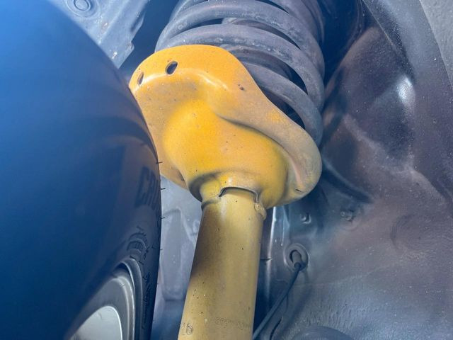 �y�r���V���^�C�����_���p�[�z�������s���̎ԗ����萫�����コ���Ă����l�C�̑����B�X���̏��S�n���]���ɂ����A�X�|�[�e�B�ȑ��s�����y���݂��������܂���