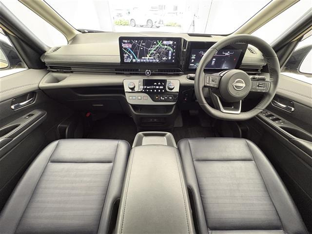 セレナ1.4 e-POWER ルキシオン