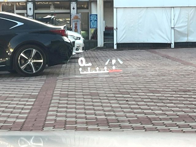 �y�J���[�w�b�h�A�b�v�f�B�X�v���C�z���݂̑��x�⑖�s�����f�W�^���\���ŉ^�]�ȑO���̃K���X�ɓ��e!�J���[�t���Ŏ��F���������A�^�]���ڐ������炳���K�v�ȏ����m�F�ł���̂łƂ��Ă��֗��ň��S!