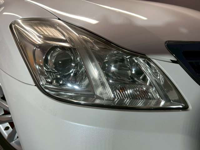 �yHID�w�b�h���C�g�z���ڂŁA�i�i�Ɏ��F����UP���܂�!�t�H�O�����vLED���I�X�X���ł���