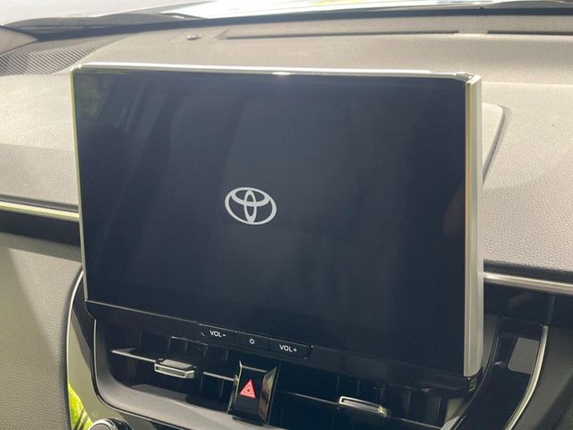 �y10.5�C���` �f�B�X�v���C�I�[�f�B�I�z���ʂ̃f�B�X�v���C��AppleCarPlay��AndroidAuto�����p�\�B�傫�ȉ�ʂŃX�}�z�i�r�A�v���������p���������܂���