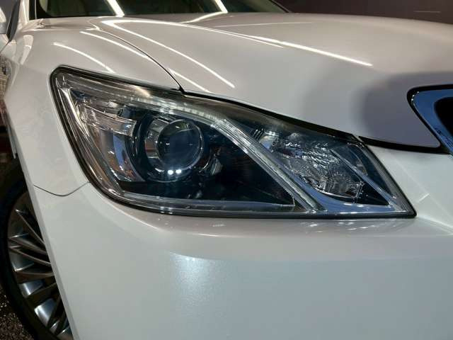 �yHID�w�b�h���C�g�z���ڂŁA�i�i�Ɏ��F����UP���܂�!�t�H�O�����vLED���I�X�X���ł���