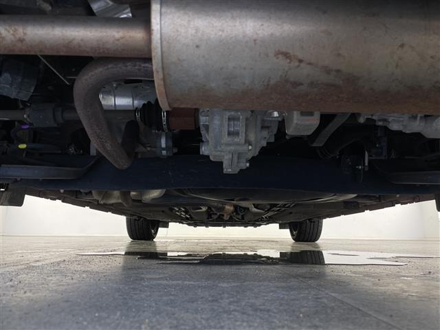 ノートオーラ1.2 G FOUR 4WD