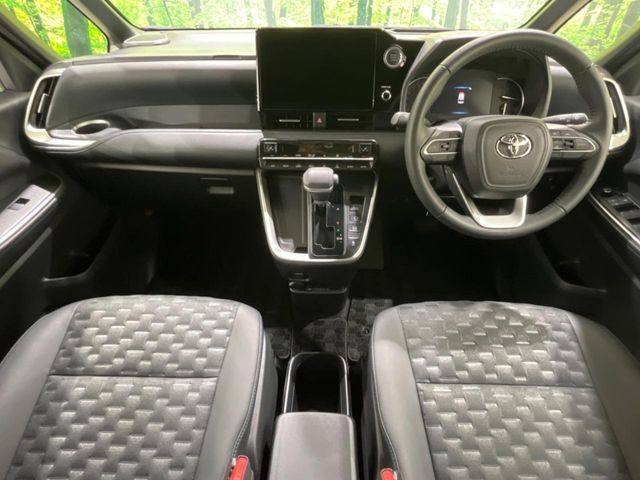 ヴォクシー2.0 S-Z