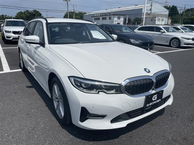 3�V���[�Y�c�[�����O�iBMW�j320d x�h���C�u �G�f�B�V���� �W���C�v���X  4WD�@�։��� ����10.25�C���`�i�r ���Îԉ摜