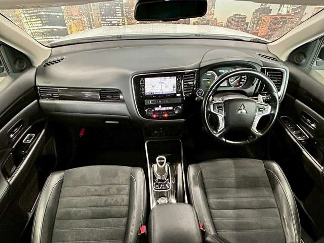 ���{�ےÎs��SUV�𒆐S�Ɂw���l�ł����i�x�œW�����Ă���ǎ����ÎԐ��X�ł��B���̗��C�����Ȃ��̎ԗ�����Ŏ�舵��!�B�֐��n��ōł������ȉ��i���ŗǎ��Ԃ����񋟂ł���悤�w�߂Ă���܂��B
