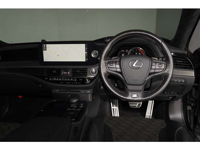 LS500 Fスポーツ