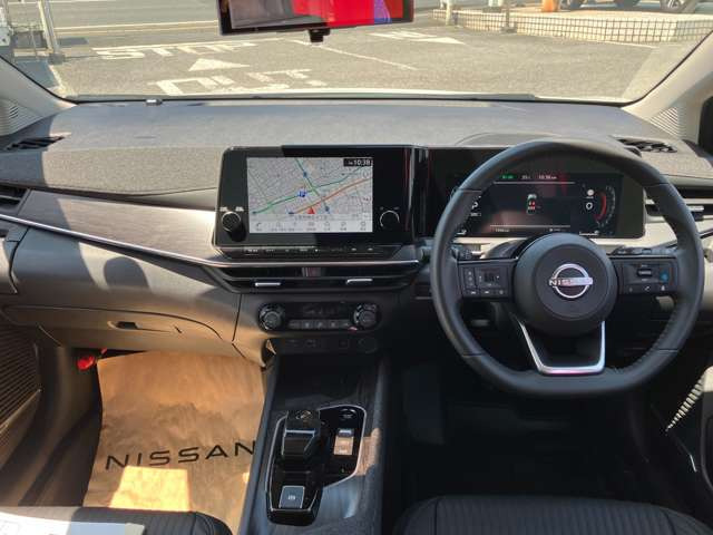 ノートオーラ1.2 G レザーエディション