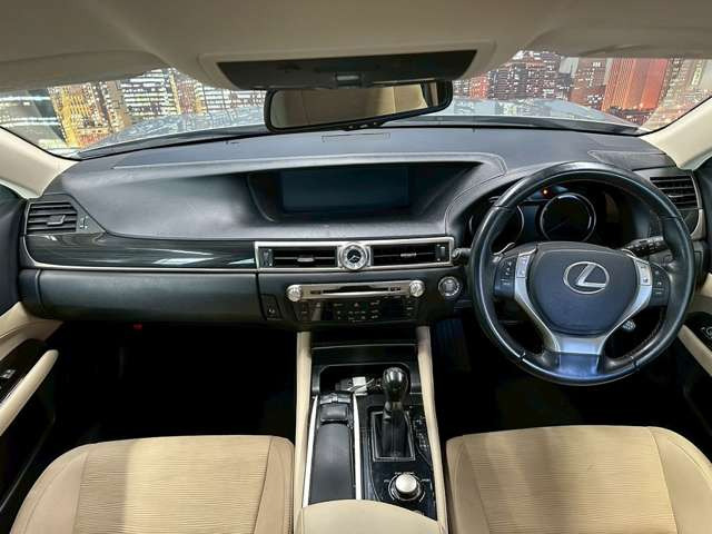 ���{�����s�ɃZ�_���ESUV�𒆐S�Ɂw���l�ł����i�x�œW�����Ă���ǎ����ÎԐ��X�ł��B���̗��C�����Ȃ��̎ԗ�����Ŏ�舵��!�B�֐��n��ōł������ȉ��i���ŗǎ��Ԃ����񋟂ł���悤�w�߂Ă���܂��B