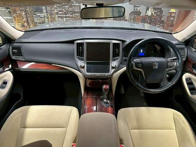 ���{�����s�ɃZ�_���ESUV�𒆐S�Ɂw���l�ł����i�x�œW�����Ă���ǎ����ÎԐ��X�ł��B���̗��C�����Ȃ��̎ԗ�����Ŏ�舵��!�B�֐��n��ōł������ȉ��i���ŗǎ��Ԃ����񋟂ł���悤�w�߂Ă���܂��B