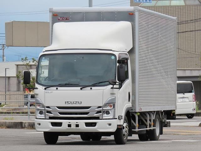 エルフ