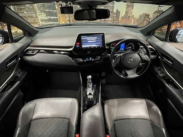 ���{�ےÎs��SUV�𒆐S�Ɂw���l�ł����i�x�œW�����Ă���ǎ����ÎԐ��X�ł��B���̗��C�����Ȃ��̎ԗ�����Ŏ�舵��!�B�֐��n��ōł������ȉ��i���ŗǎ��Ԃ����񋟂ł���悤�w�߂Ă���܂��B