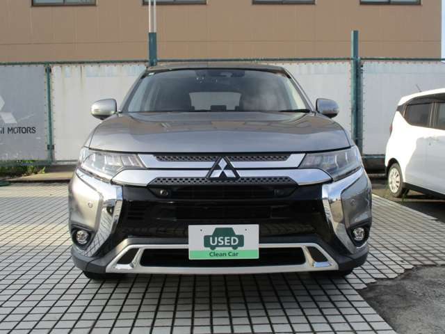 アウトランダー2.4 24G プラスパッケージ 4WD