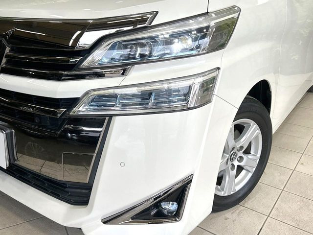 �yLED�w�b�h���C�g�z���V����ԑ��s�����ǍD�Ȏ��E���m�ۂ����S���ĉ^�]�ł��鍂�P�xLED�w�b�h���C�g�𑕔�!�_�����x�������A����d�͂��}�����Ă��܂��B