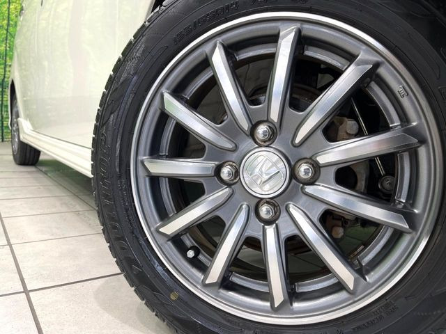 �y����14�C���`�A���~�z�C�[���z�O�ςɃ}�b�`���������A���~�z�C�[���𑕒����Ă���܂��B�e��ЊO�A���~�z�C�[����A�X�^�b�h���X�^�C�����戵�����Ă���܂��B���񂲑��k����������
