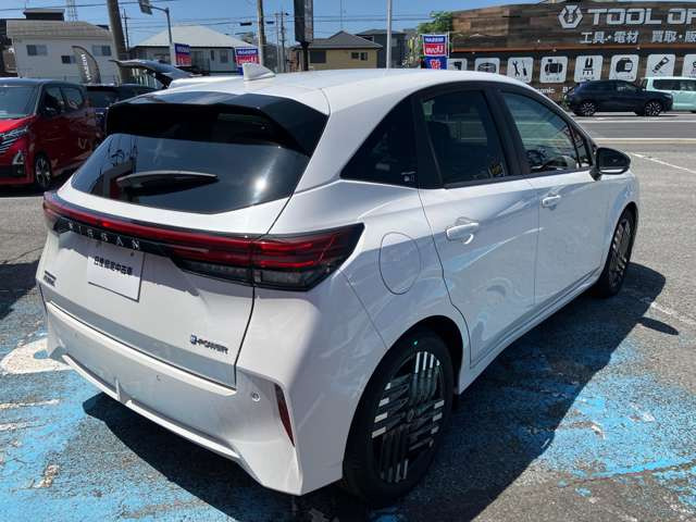 ノートオーラ1.2 G レザーエディション