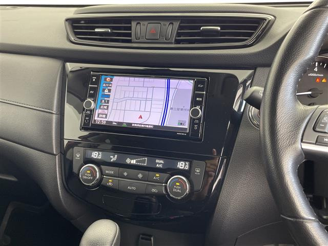 エクストレイル2.0 20Xi 4WD