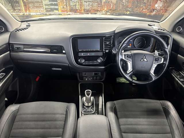 ���{�ےÎs��SUV�𒆐S�Ɂw���l�ł����i�x�œW�����Ă���ǎ����ÎԐ��X�ł��B���̗��C�����Ȃ��̎ԗ�����Ŏ�舵��!�B�֐��n��ōł������ȉ��i���ŗǎ��Ԃ����񋟂ł���悤�w�߂Ă���܂��B