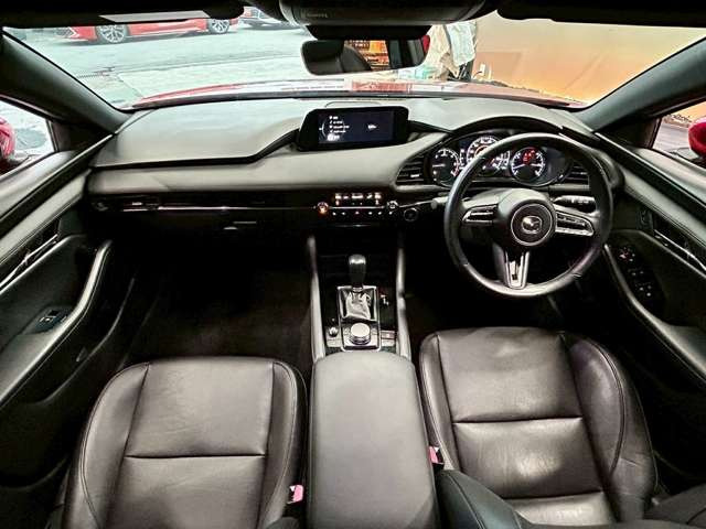 ���{�ےÎs��SUV�𒆐S�Ɂw���l�ł����i�x�œW�����Ă���ǎ����ÎԐ��X�ł��B���̗��C�����Ȃ��̎ԗ�����Ŏ�舵��!�B�֐��n��ōł������ȉ��i���ŗǎ��Ԃ����񋟂ł���悤�w�߂Ă���܂��B