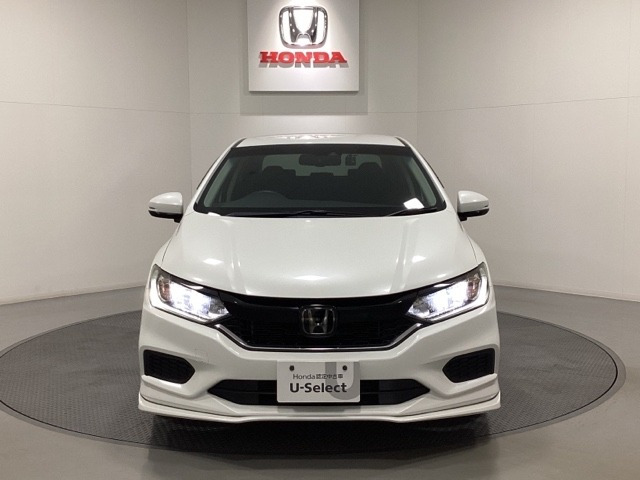 グレイス1.5 LX