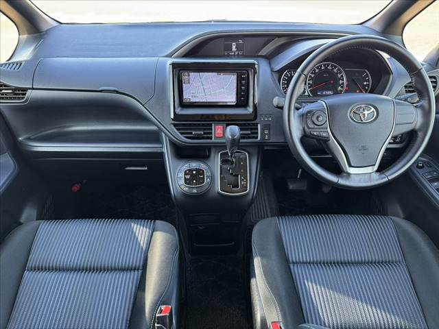ヴォクシー2.0 ZS 煌