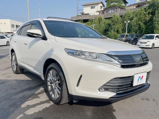 �������x�̃K���X�疌�ŝ����͂������A�㎿�ȃc���E����������B���O����_���J�����؂Ȉ��Ԃ�ی삵�A�F�����E�򉻂�h�~�B�u�e�X�v���b�V���R�[�g�v�A�u�e�v���~�b�T�R�[�g�v���炨�I�т��������܂��B