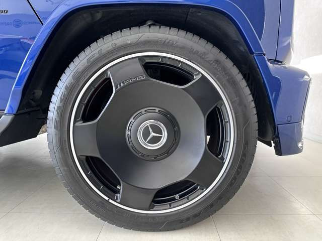 �I�v�V����:22�C���`AMG�A���~�z�C�[��(�f�B�b�V���f�U�C��)
