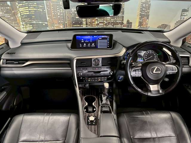 ���{�ےÎs��SUV�𒆐S�Ɂw���l�ł����i�x�œW�����Ă���ǎ����ÎԐ��X�ł��B���̗��C�����Ȃ��̎ԗ�����Ŏ�舵��!�B�֐��n��ōł������ȉ��i���ŗǎ��Ԃ����񋟂ł���悤�w�߂Ă���܂��B
