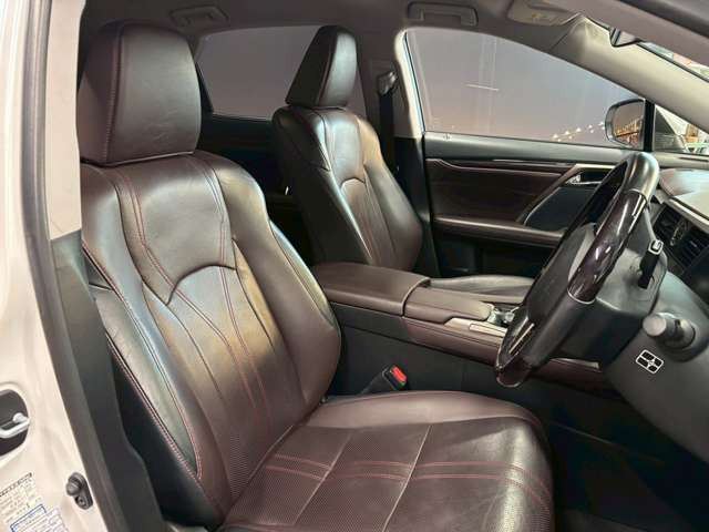 �^�]�Ȃ��L�X�Ƃ��Ă���^�]���₷�������������Ă��܂��������N���[�j���O�����{�ς݂ł��B
