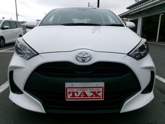 ヤリス1.5 ハイブリッド X E-Four 4WD