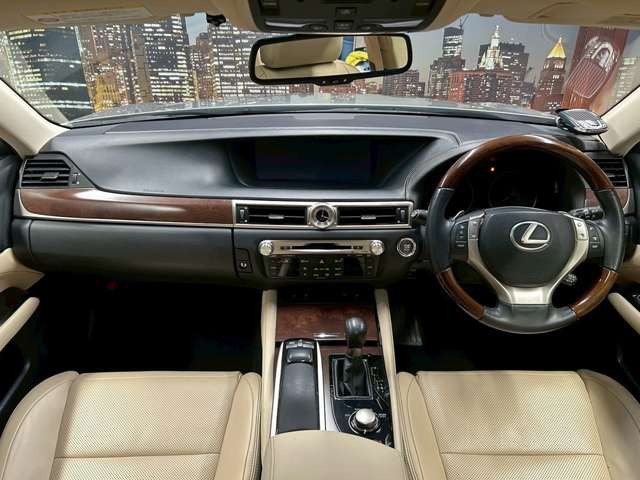 ���{�����s�ɃZ�_���ESUV�𒆐S�Ɂw���l�ł����i�x�œW�����Ă���ǎ����ÎԐ��X�ł��B���̗��C�����Ȃ��̎ԗ�����Ŏ�舵��!�B�֐��n��ōł������ȉ��i���ŗǎ��Ԃ����񋟂ł���悤�w�߂Ă���܂��B