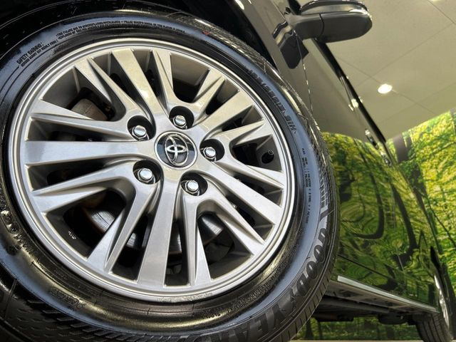 �y����15�C���`�A���~�z�C�[���z�O�ςɃ}�b�`���������A���~�z�C�[���𑕒����Ă���܂��B�e��ЊO�A���~�z�C�[����A�X�^�b�h���X�^�C�����戵�����Ă���܂��B���񂲑��k����������