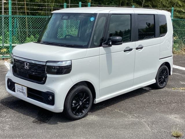 N-BOXカスタムブラック スタイル