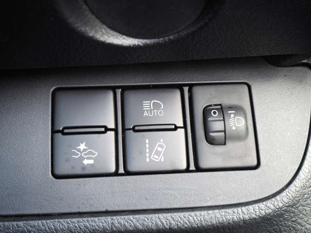 シエンタ1.5 X 4WD