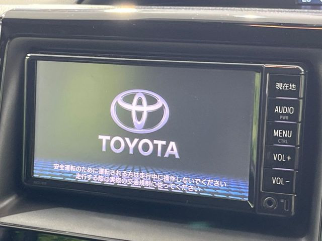 �y�����i�r�z�l�C�̏����i�r�𑕔����Ă���܂��B�i�r�̎g���₷���͂������A�I�[�f�B�I�@�\���[��!�L�����v�◷�s�͂������A�ʋ΂┃�����ȂǕ��i�̃h���C�u���y�����Ȃ�͂���
