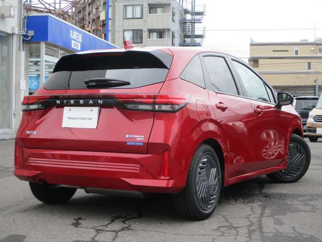 ノート1.2 X FOUR 4WD