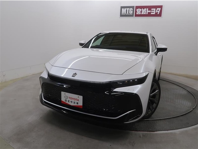 クラウンクロスオーバー2.5 G アドバンスト レザー パッケージ E-Four 4WD