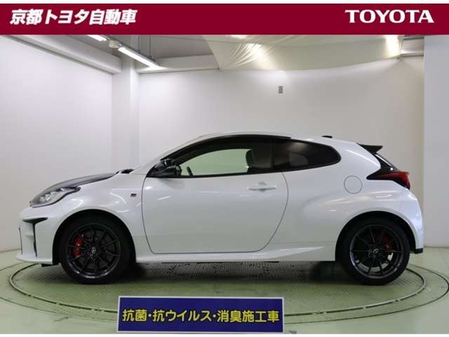 ヤリス