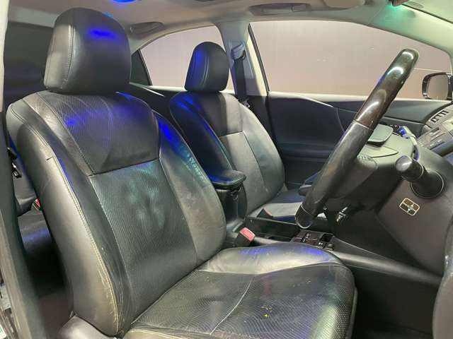 �g�����N�X�y�[�X���[���ȍL�����������܂��B�S���t�o�b�O�����[�\�ł��B
