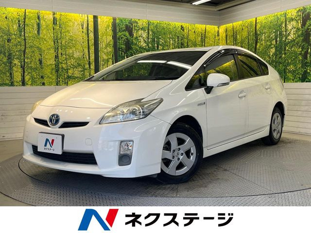 プリウス1.8 L