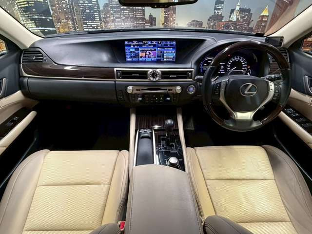 ���{�����s�ɃZ�_���ESUV�𒆐S�Ɂw���l�ł����i�x�œW�����Ă���ǎ����ÎԐ��X�ł��B���̗��C�����Ȃ��̎ԗ�����Ŏ�舵��!�B�֐��n��ōł������ȉ��i���ŗǎ��Ԃ����񋟂ł���悤�w�߂Ă���܂��B