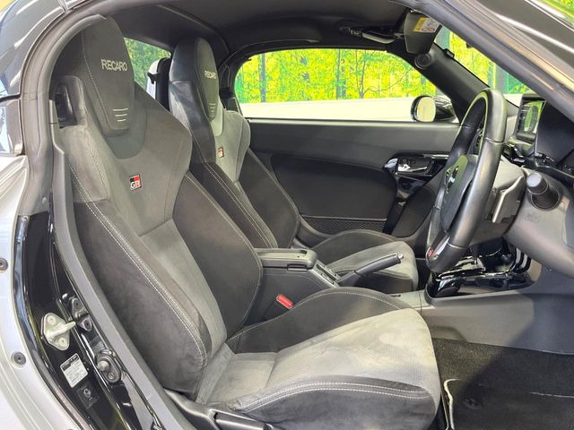 �yRECARO���o�P�b�g�V�[�g�z�l�ԍH�w�Ɋ�Â����ʈ����z�ɂ���č��ւ̕��S�Ⓑ���ԉ^�]���̔�J�������y������ڂŃ��J���Ƃ킩��X�|�[�e�B�ȃ��b�N�X�������ł��B