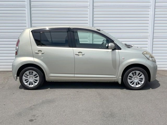 �������x�̃K���X�疌�ŝ����͂������A�㎿�ȃc���E����������B���O����_���J�����؂Ȉ��Ԃ�ی삵�A�F�����E�򉻂�h�~�B�u�e�X�v���b�V���R�[�g�v�A�u�e�v���~�b�T�R�[�g�v���炨�I�т��������܂��B