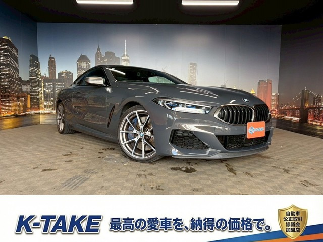 8�V���[�Y(BMW) M850i x�h���C�u 4WD�@(�։���)(���{�v)(4WD)(���[�J�[�i�r)(�A�� ���Îԉ摜