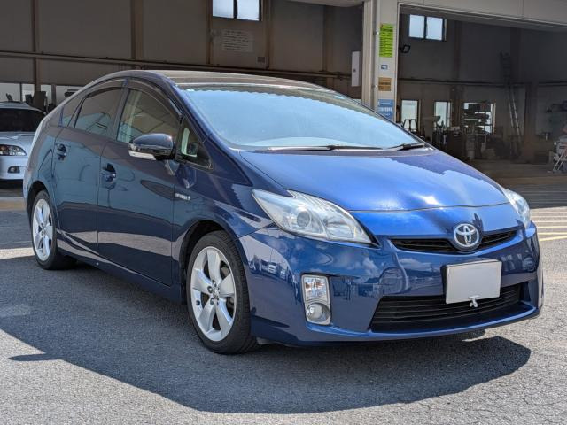 プリウス1.8 G