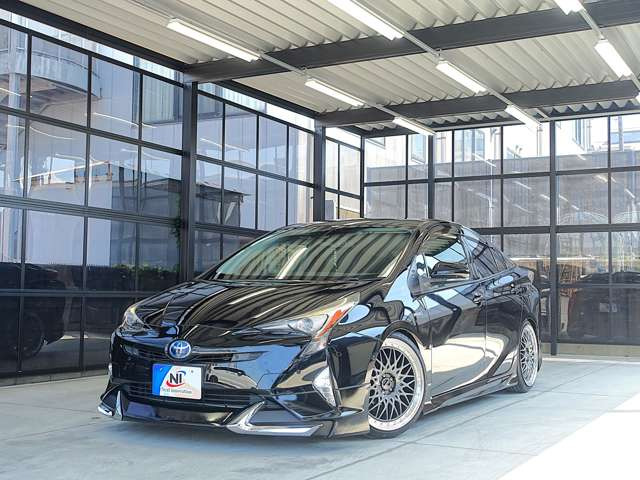 プリウス1.8 S セーフティ プラス