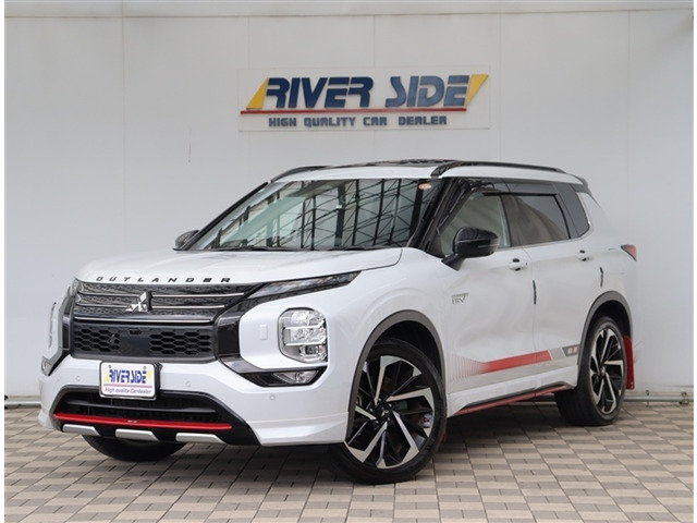 アウトランダーPHEV 2.4 P 4WD